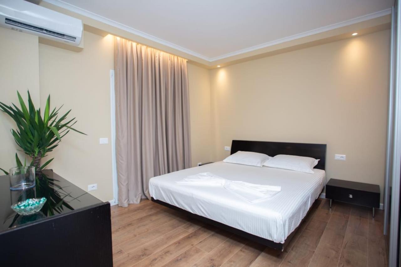 Apartament David Center Tirana